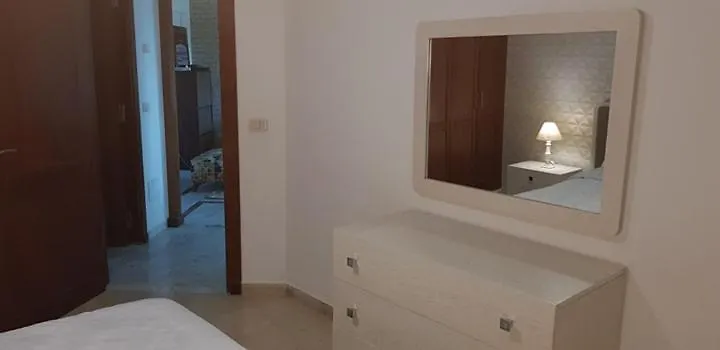 Charming And Cosy Apartment Close To Tunisia Mall Lac2 Tunis